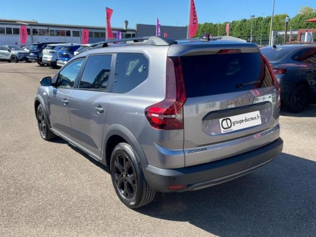 Dacia Jogger image 1