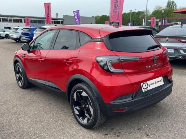 Renault Captur image 2