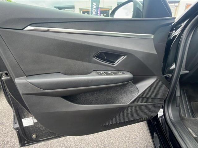 Renault Mégane E-Tech image 4