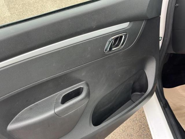 Dacia Spring image 6