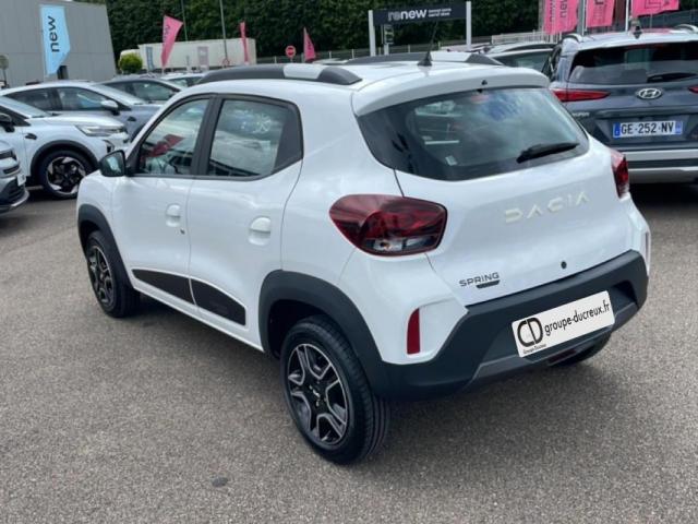 Dacia Spring image 2