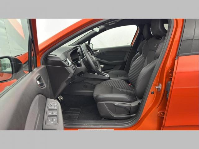Renault Clio image 9