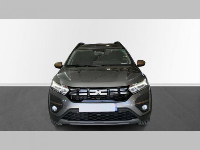 Dacia Jogger image 1