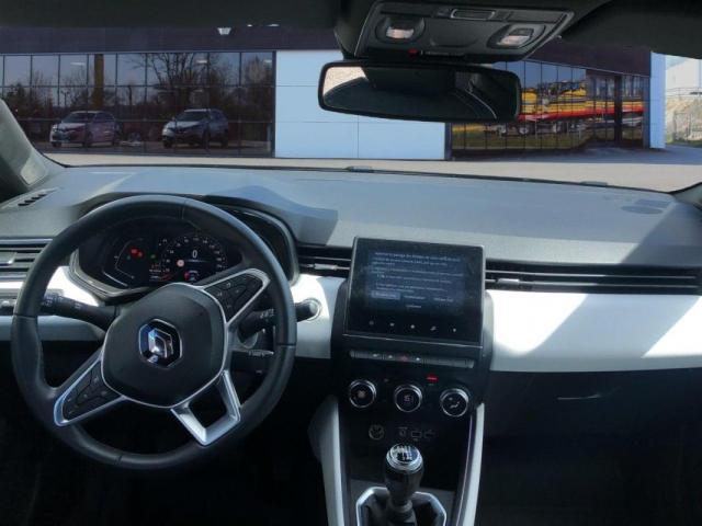 Renault Clio image 2