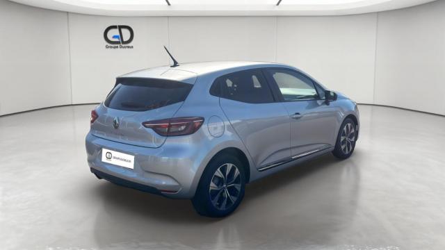 Renault Clio image 6