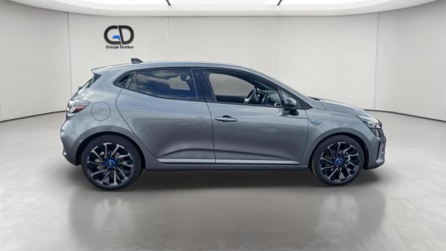 Renault Clio image 8