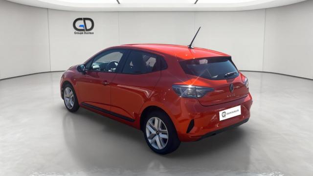 Renault Clio image 2