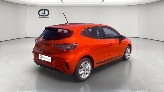 Renault Clio image 1