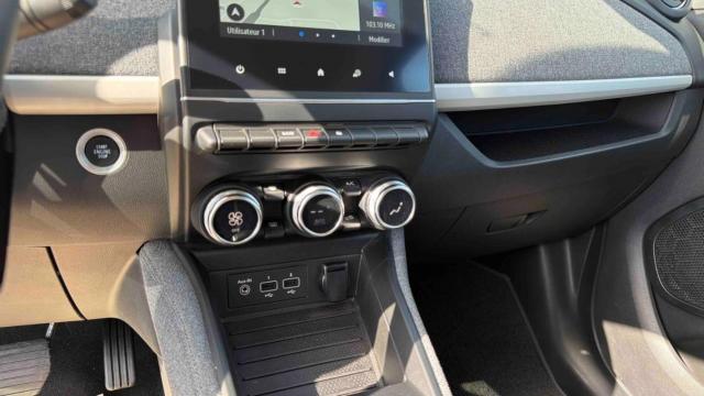 Renault Zoe image 9