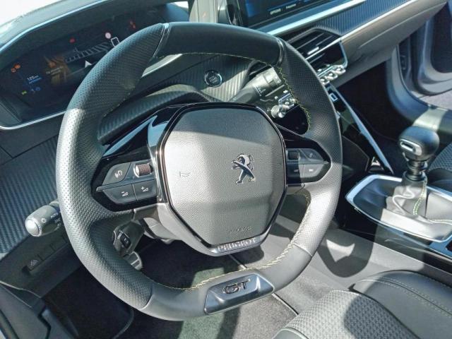 Peugeot 208 image 4