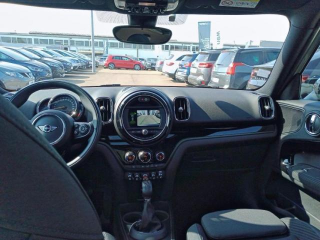 Mini Countryman image 6