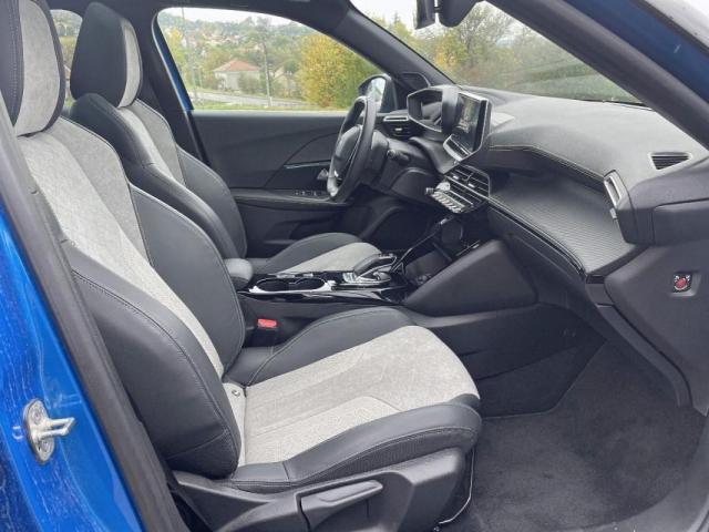 Peugeot 2008 image 5