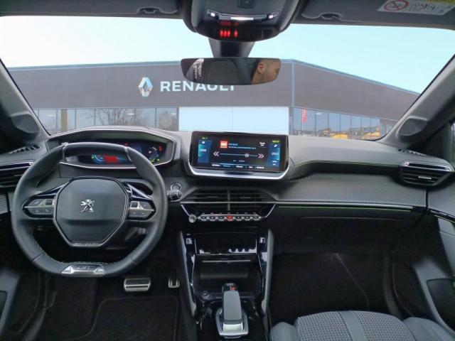 Peugeot 208 image 3