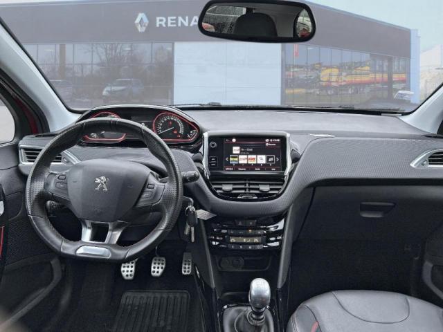 Peugeot 2008 image 5