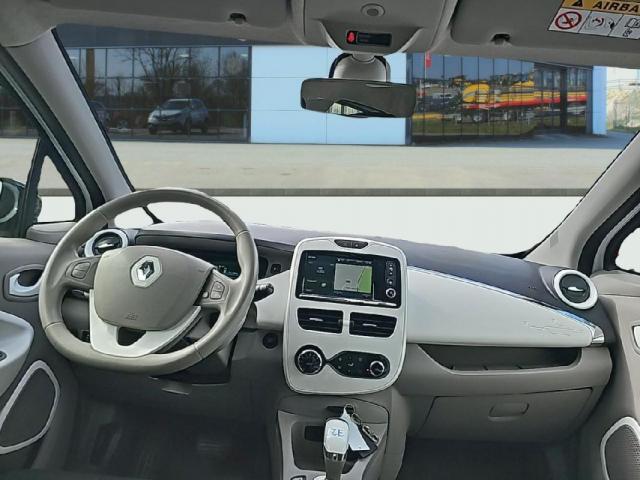 Renault Zoe image 8