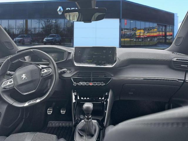 Peugeot 2008 image 6