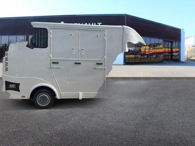 Renault Master image 4