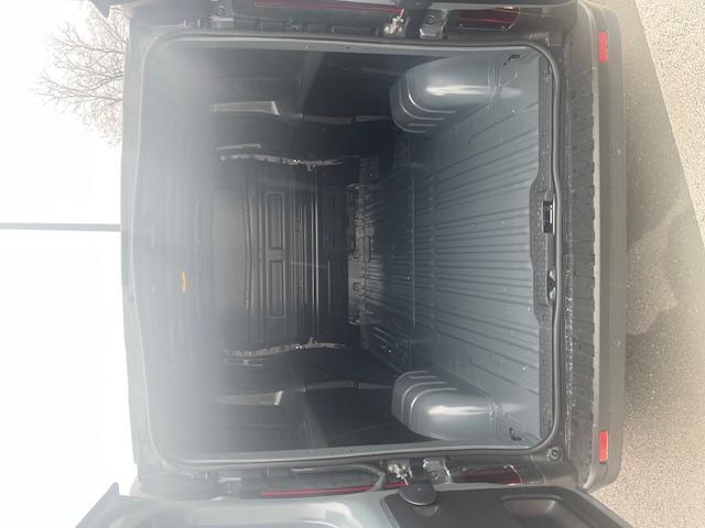 Renault Trafic image 1