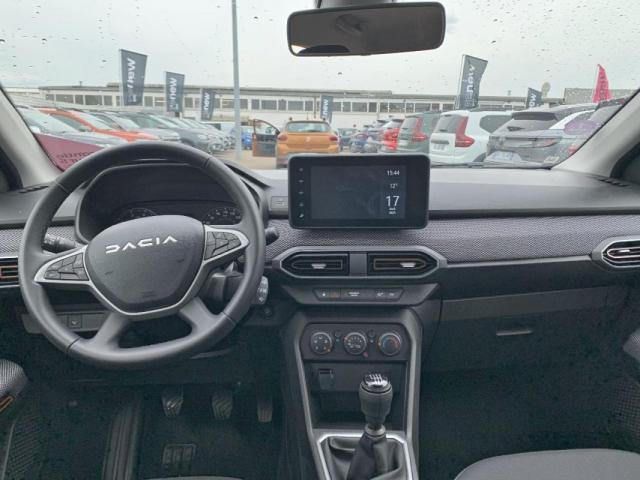 Dacia Sandero image 4