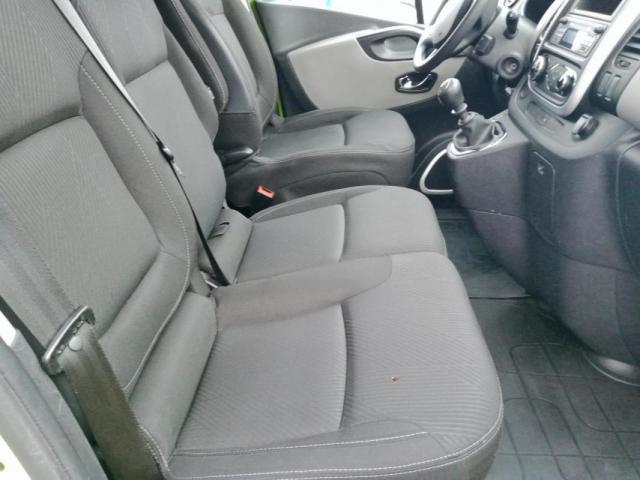 Renault Trafic image 3