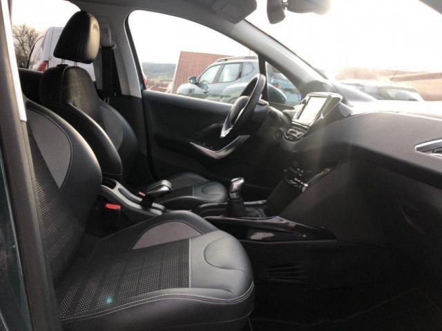 Peugeot 2008 image 6