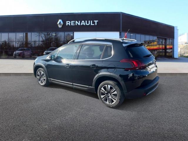 Peugeot 2008 image 2