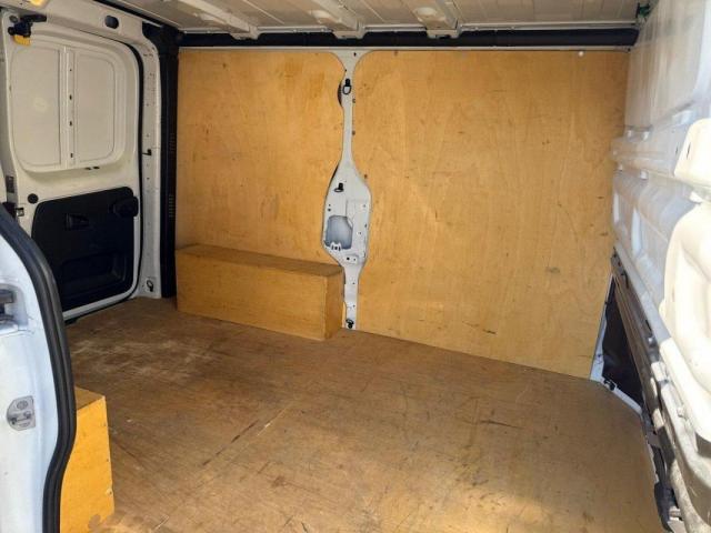 Renault Trafic image 1