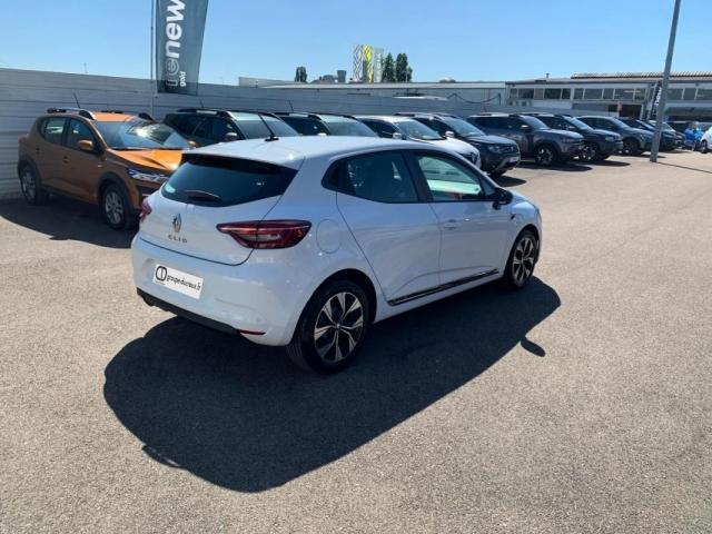 Renault Clio image 9