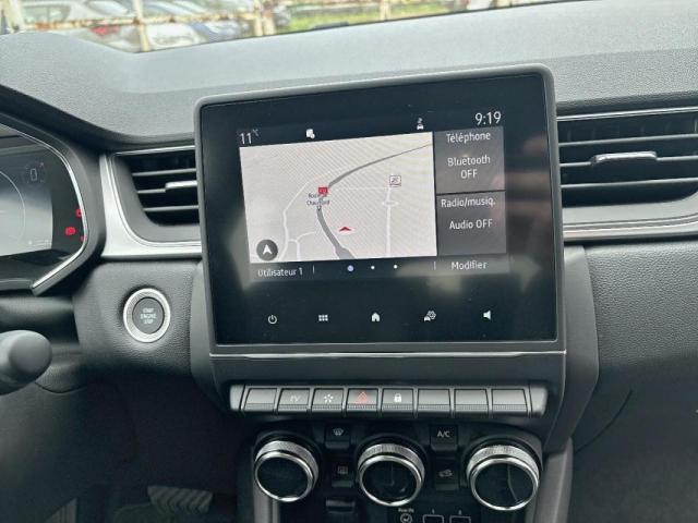 Renault Captur image 1