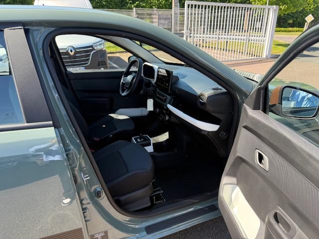 Dacia Spring image 1