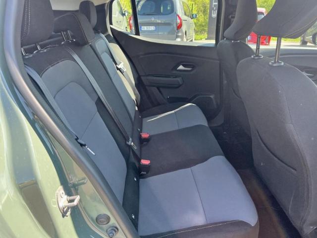 Dacia Sandero image 2