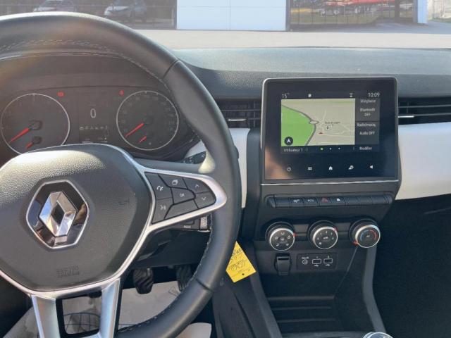 Renault Clio image 9