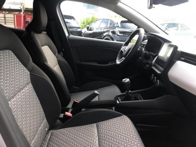 Renault Clio image 6