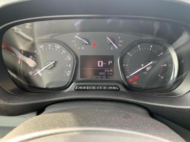 Peugeot Expert image 2