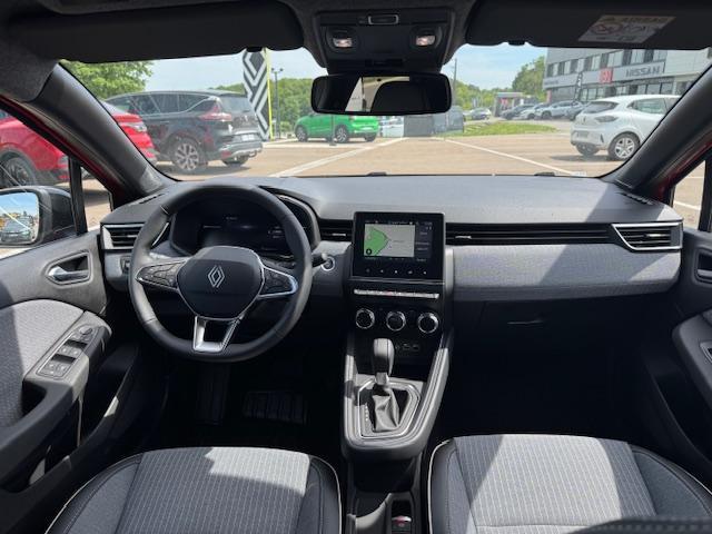 Renault Clio image 9