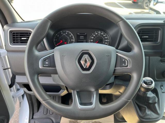 Renault Master image 6