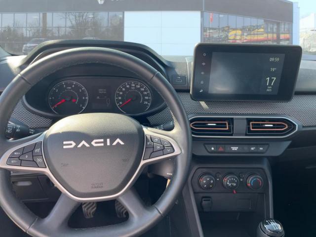 Dacia Sandero image 8