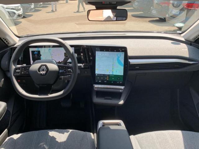 Renault Mégane E-Tech image 3