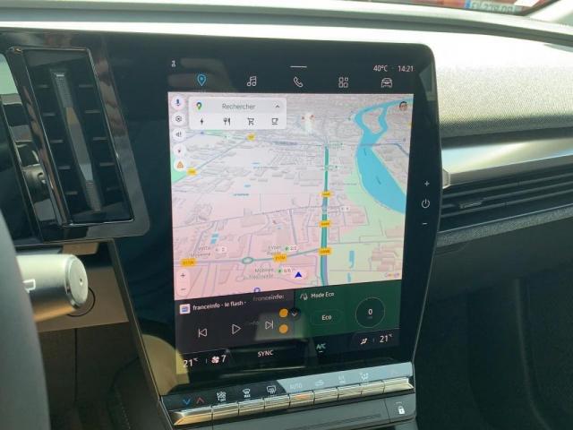 Renault Mégane E-Tech image 6