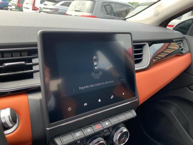 Renault Captur image 8