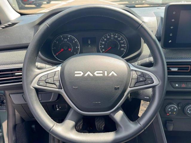 Dacia Sandero image 3