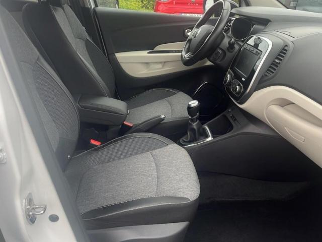 Renault Captur image 1