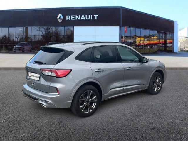Ford Kuga image 1