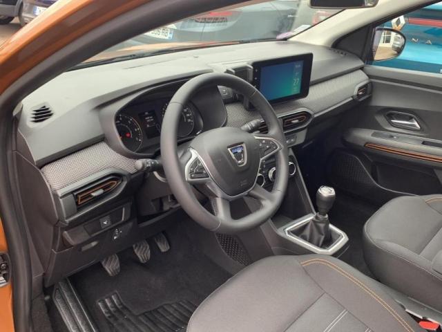 Dacia Sandero image 7