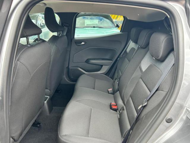 Renault Clio image 7