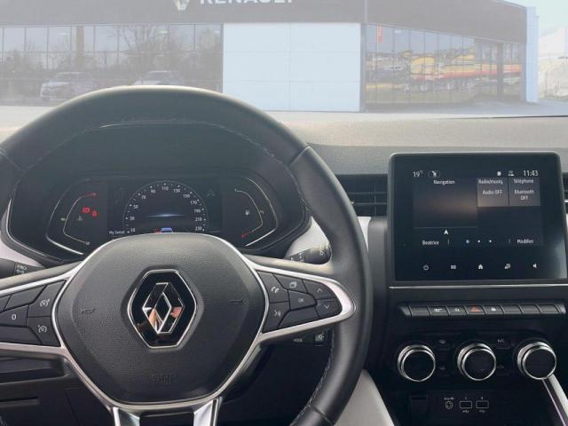 Renault Clio image 8