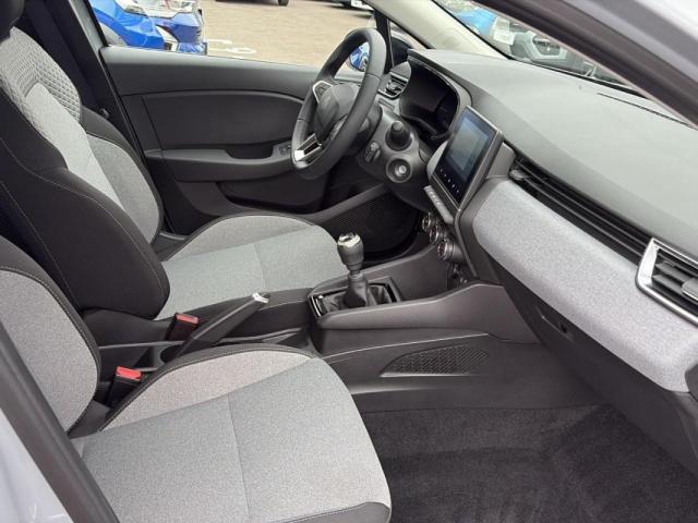 Renault Clio image 6