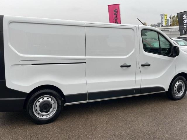 Renault Trafic image 7