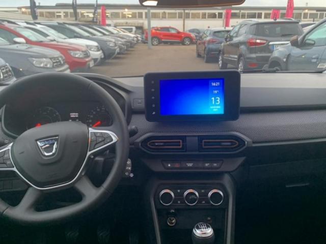 Dacia Sandero image 6