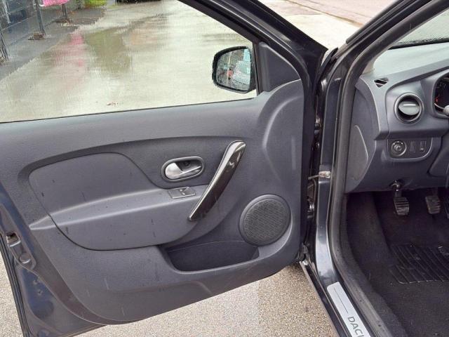 Dacia Sandero image 6